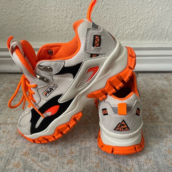 FILA, retro, “dad” sneakers - Picture 4 of 6